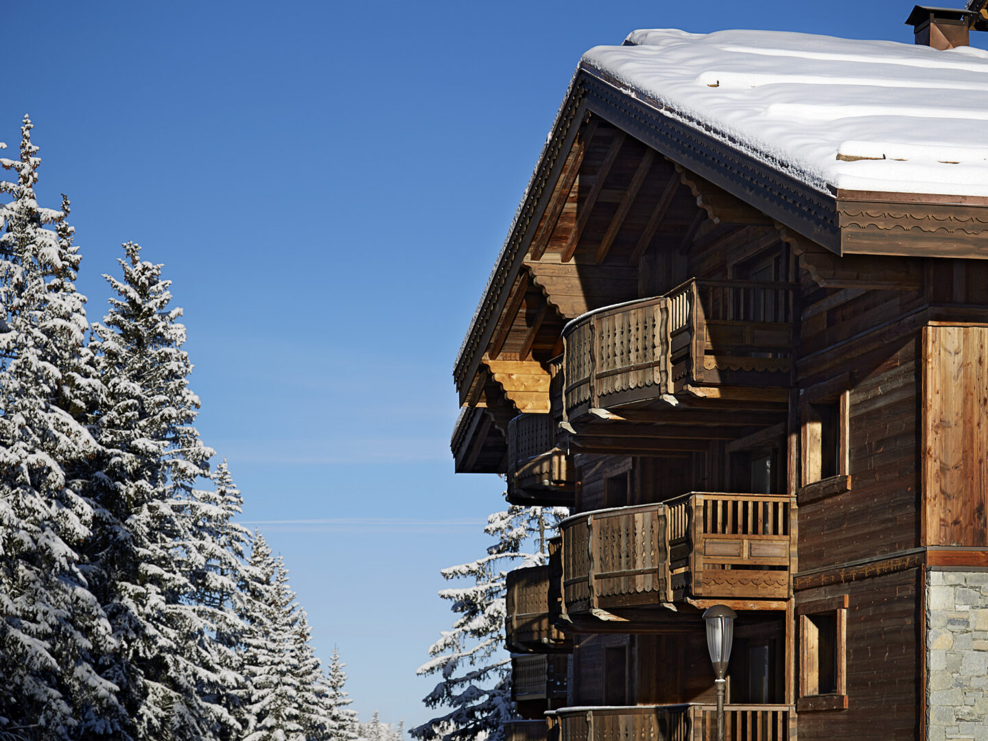 Former Six Senses CEO Neil Jacobs Joins Cain to Advance Luxury Investment Platform