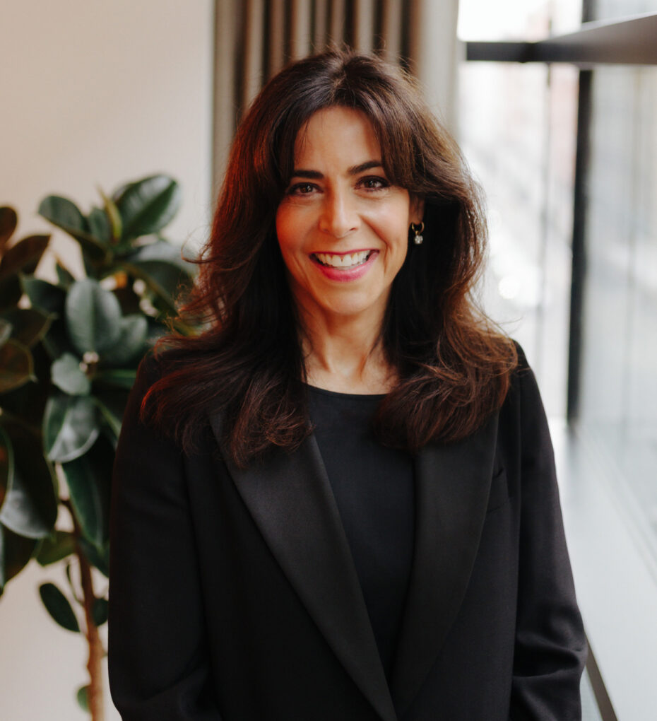 Lisa R Feifer