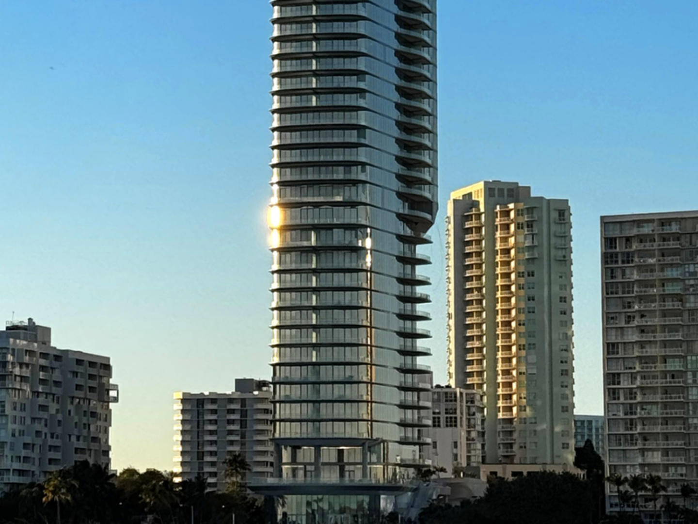 OKO Group and Cain Achieve Delivery Milestone at UNA Residences in Miami’s Brickell District 